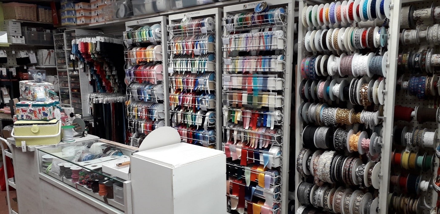 Intérieur de la boutique Mercerie Rubanbelle